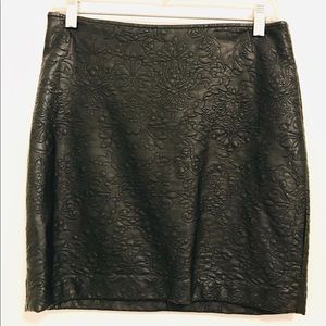 Mini floral skirt faux leather